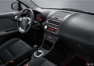 濱州中益鼎順MG4S店推出名爵MG3特惠活動，最高降價35000元，電話搶購火熱進行中