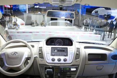 西安泛想大通汽車(chē)服務(wù) 專業(yè)汽車(chē)信息咨詢服務(wù)的領(lǐng)航者